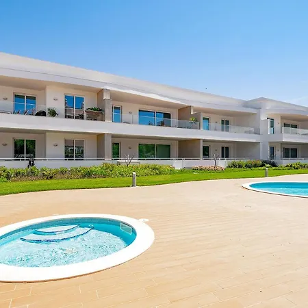3 Bed In Appartamento *