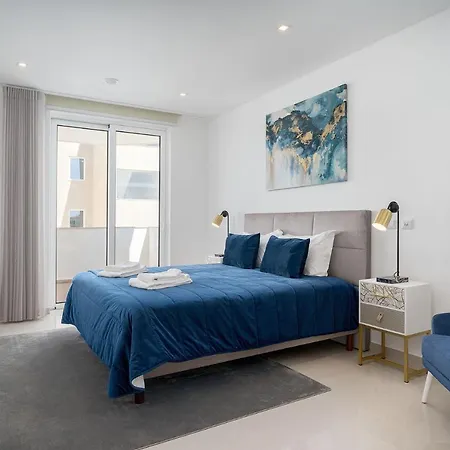 Appartamento 3 Bed In Lagos